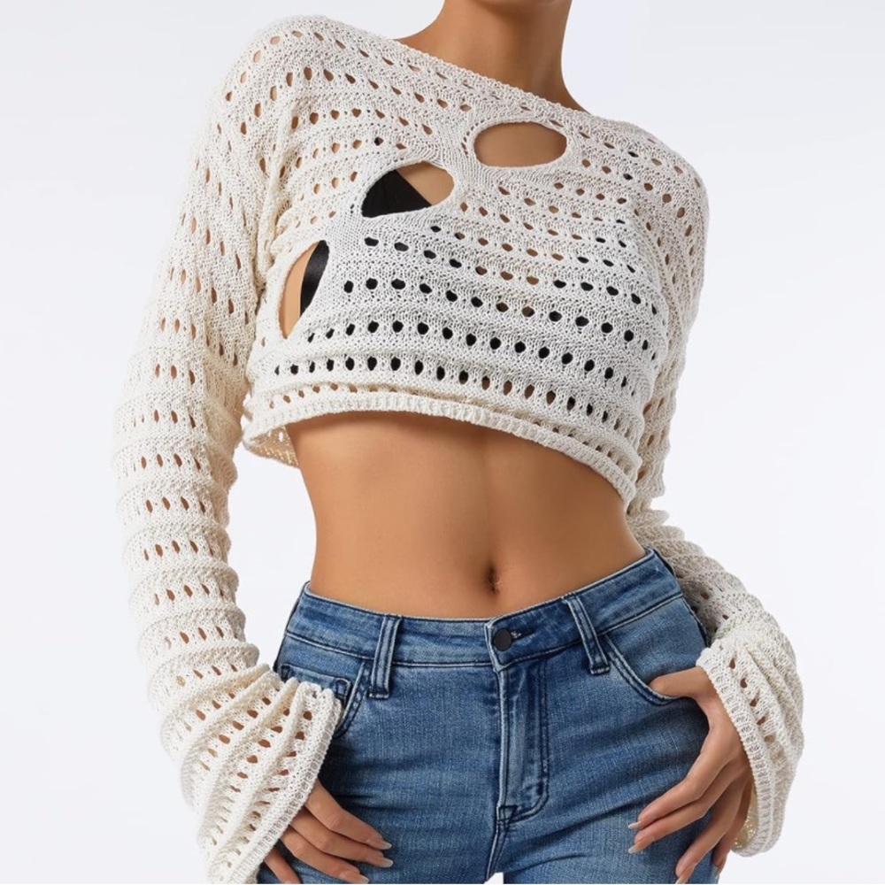 NWT Hollow Out Crochet Knit Crop Top Sweater